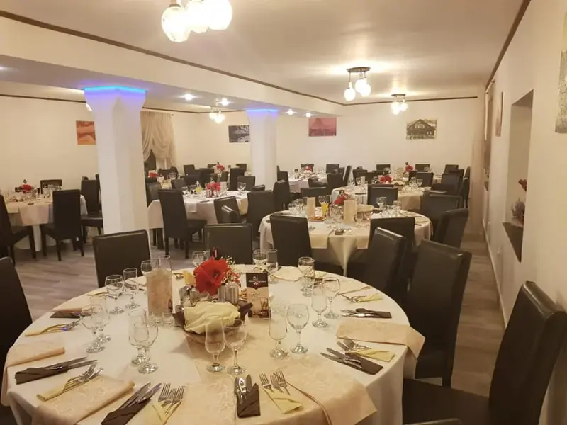 Restaurant nuntă Hunedoara – Cabana Caprisoara